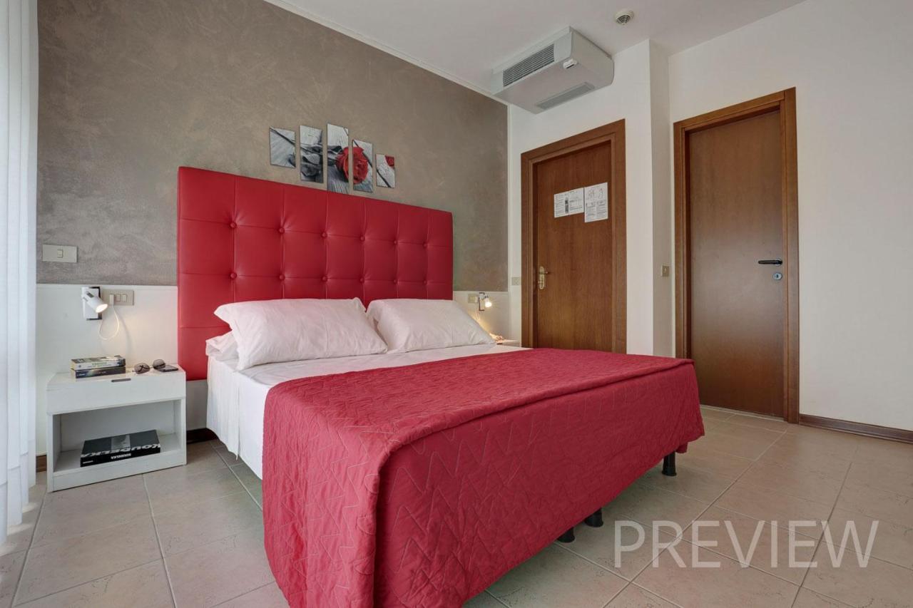 Hotel Picobello Pineta Jesolo Extérieur photo