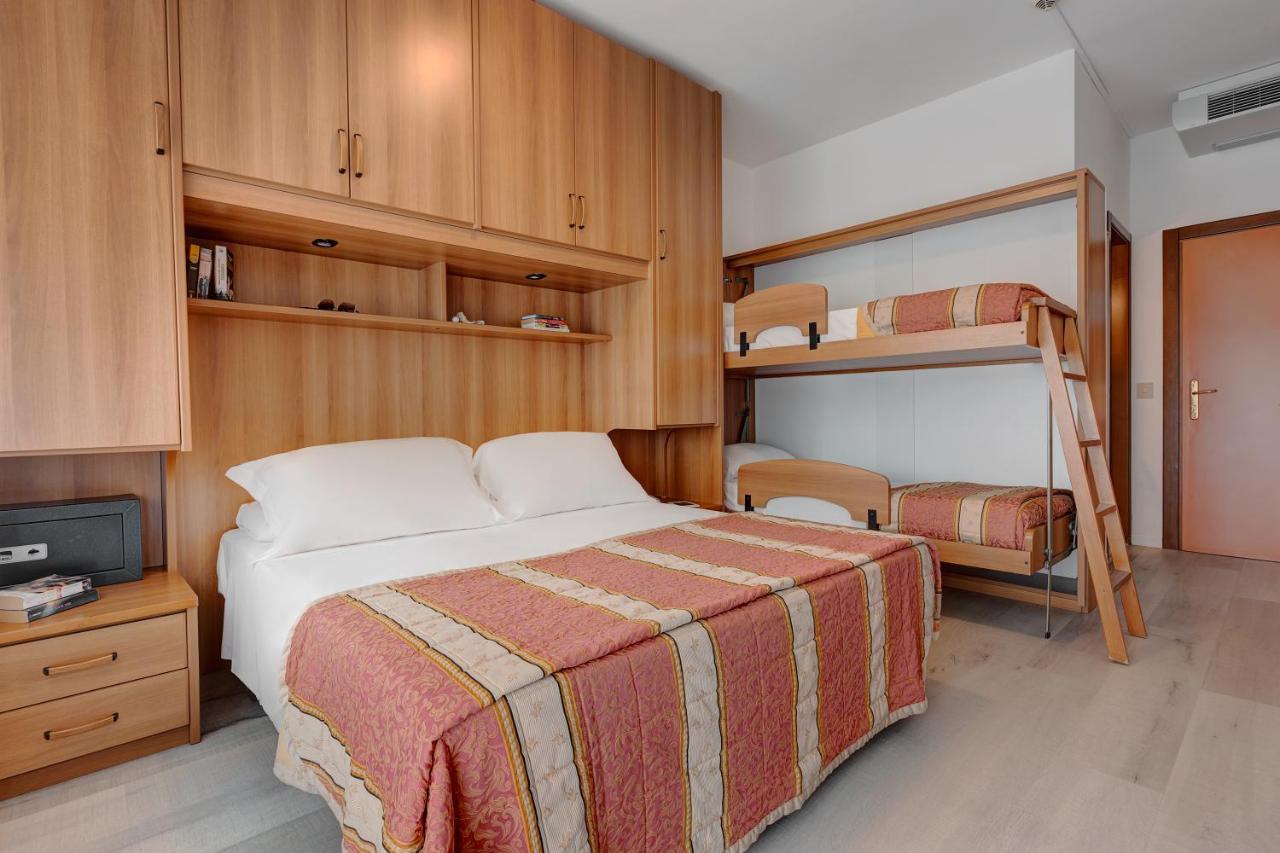 Hotel Picobello Pineta Jesolo Extérieur photo